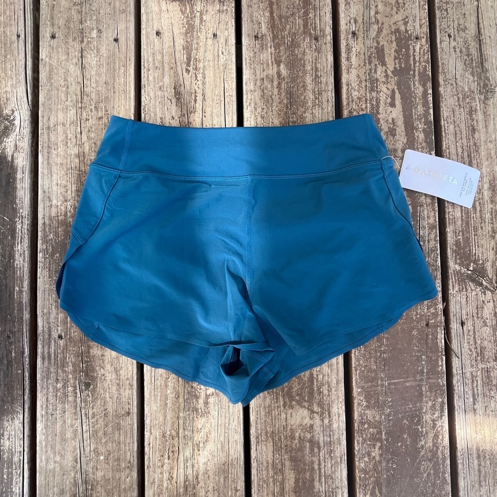 Athleta Run With It Athletic Shorts 2.5”